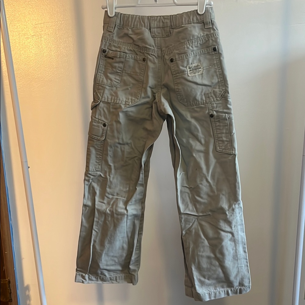 Columbia Tan Cargo Pants Relaxed Fit - Picture 2 of 8